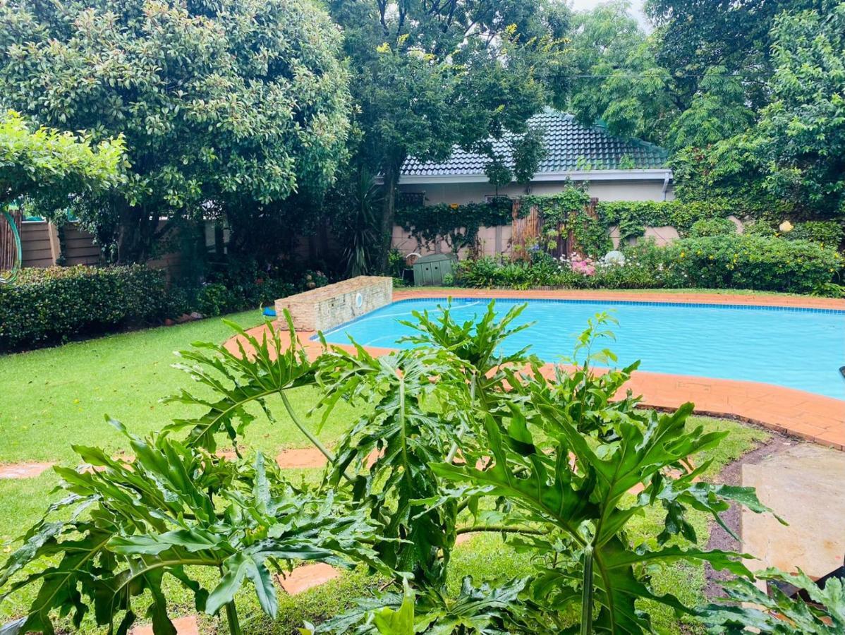 Garden And Park Leisure On Tugela Apartment Бенони Екстериор снимка